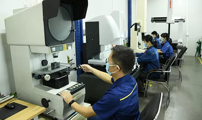 Manufacturing the power station machine